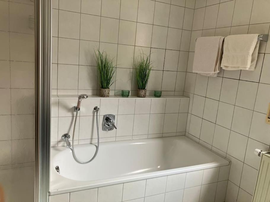 Grosszuegige, Helle 3,5 Zimmer Wohnung Balingen Esterno foto